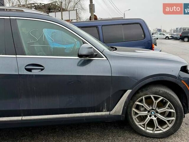 Сірий БМВ X7, об'ємом двигуна 3 л та пробігом 86 тис. км за 41800 $, фото 9 на Automoto.ua