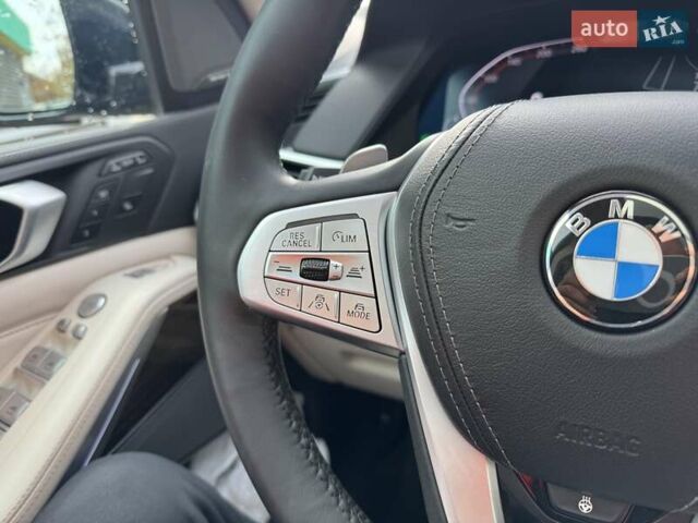 Серый БМВ X7, объемом двигателя 3 л и пробегом 259 тыс. км за 57500 $, фото 32 на Automoto.ua