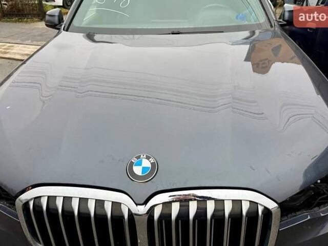 Сірий БМВ X7, об'ємом двигуна 3 л та пробігом 86 тис. км за 41800 $, фото 3 на Automoto.ua