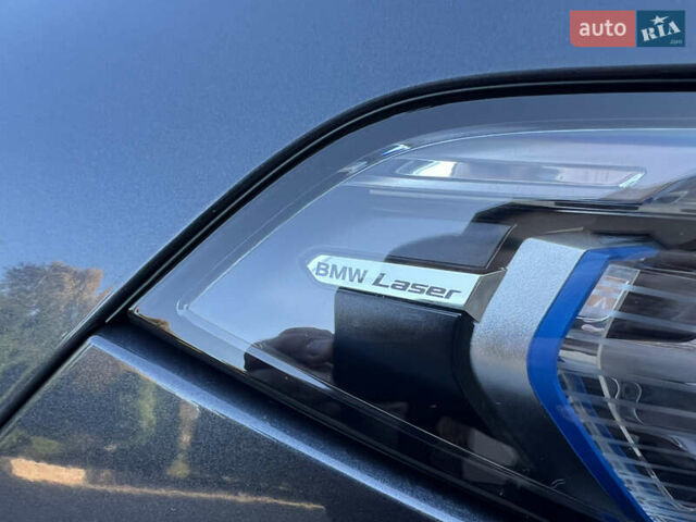 Серый БМВ X7, объемом двигателя 2.99 л и пробегом 109 тыс. км за 79500 $, фото 18 на Automoto.ua