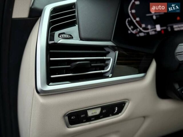 Серый БМВ X7, объемом двигателя 3 л и пробегом 75 тыс. км за 59000 $, фото 23 на Automoto.ua