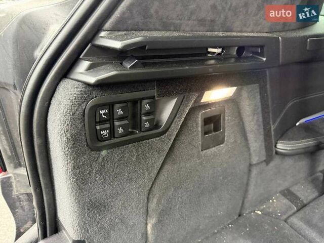 Сірий БМВ X7, об'ємом двигуна 3 л та пробігом 86 тис. км за 41800 $, фото 42 на Automoto.ua