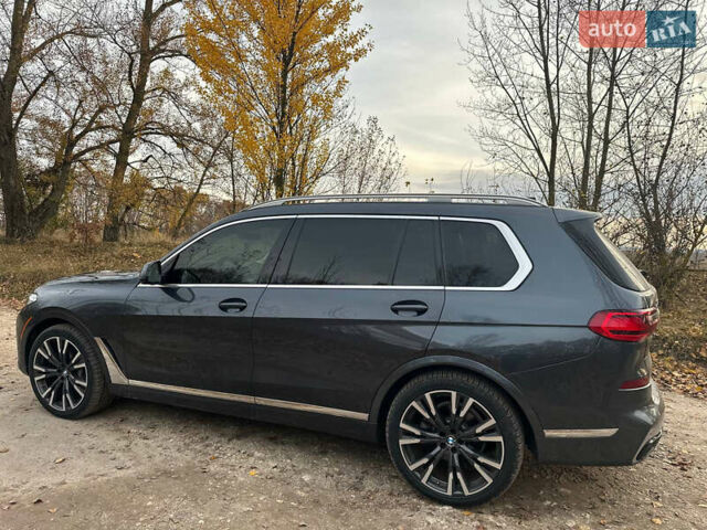 Сірий БМВ X7, об'ємом двигуна 3 л та пробігом 131 тис. км за 60700 $, фото 8 на Automoto.ua