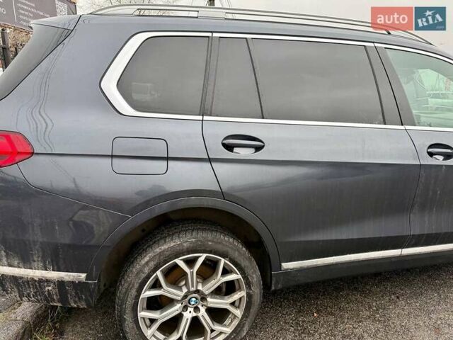 Сірий БМВ X7, об'ємом двигуна 3 л та пробігом 86 тис. км за 41800 $, фото 12 на Automoto.ua