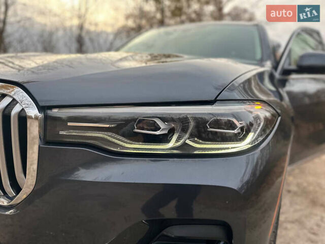 Сірий БМВ X7, об'ємом двигуна 3 л та пробігом 131 тис. км за 60700 $, фото 6 на Automoto.ua