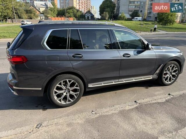 Сірий БМВ X7, об'ємом двигуна 3 л та пробігом 257 тис. км за 63000 $, фото 1 на Automoto.ua