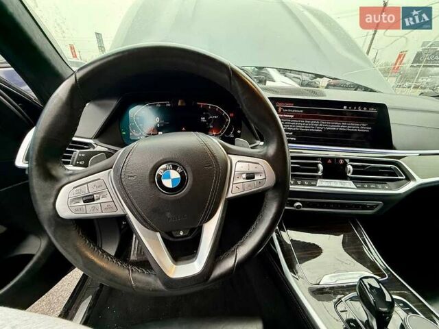 Сірий БМВ X7, об'ємом двигуна 3 л та пробігом 86 тис. км за 41800 $, фото 34 на Automoto.ua