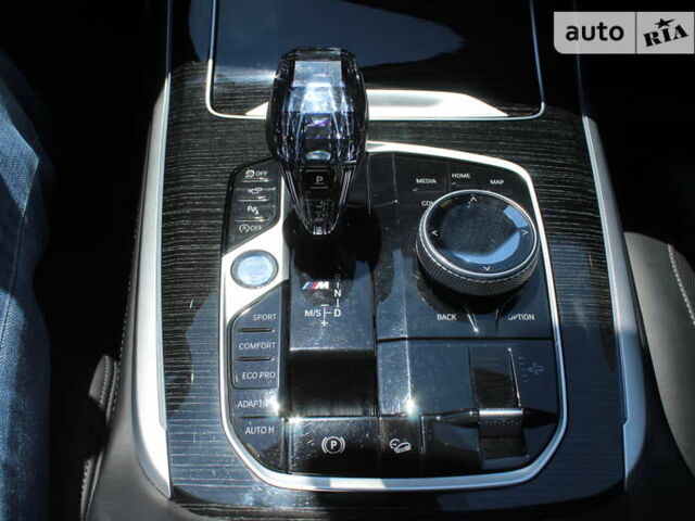 Серый БМВ X7, объемом двигателя 2.99 л и пробегом 68 тыс. км за 94800 $, фото 30 на Automoto.ua