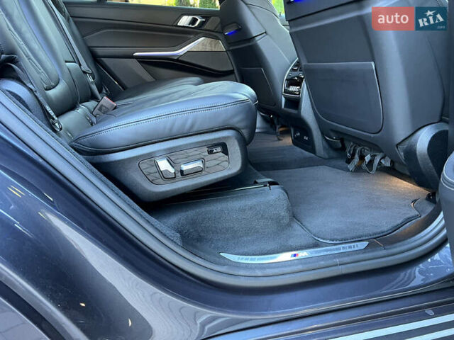 Серый БМВ X7, объемом двигателя 2.99 л и пробегом 109 тыс. км за 79500 $, фото 39 на Automoto.ua