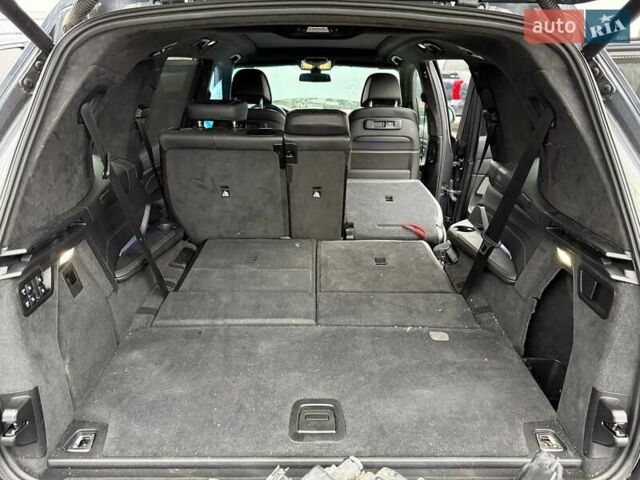 Сірий БМВ X7, об'ємом двигуна 3 л та пробігом 86 тис. км за 41800 $, фото 40 на Automoto.ua