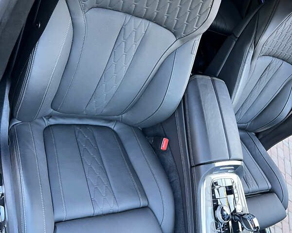 Серый БМВ X7, объемом двигателя 2.99 л и пробегом 109 тыс. км за 79500 $, фото 24 на Automoto.ua