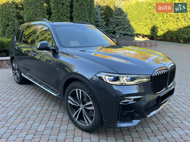 Серый БМВ X7, объемом двигателя 2.99 л и пробегом 109 тыс. км за 79500 $, фото 1 на Automoto.ua