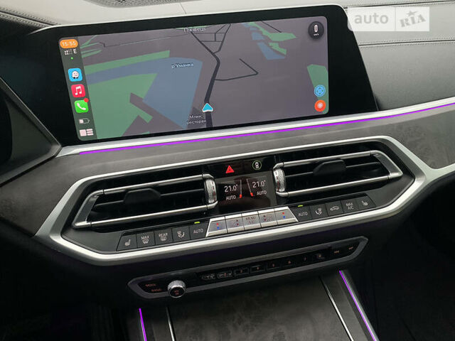 Серый БМВ X7, объемом двигателя 3 л и пробегом 78 тыс. км за 67900 $, фото 22 на Automoto.ua