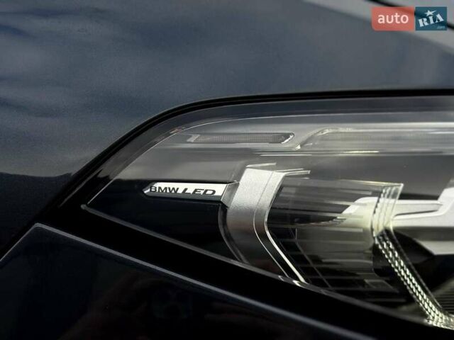 Серый БМВ X7, объемом двигателя 3 л и пробегом 75 тыс. км за 59000 $, фото 40 на Automoto.ua