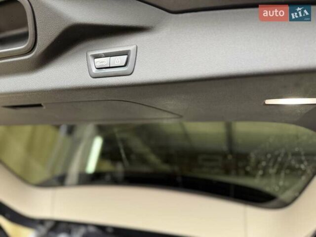 Серый БМВ X7, объемом двигателя 3 л и пробегом 259 тыс. км за 57500 $, фото 57 на Automoto.ua