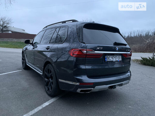 Серый БМВ X7, объемом двигателя 3 л и пробегом 78 тыс. км за 67900 $, фото 7 на Automoto.ua