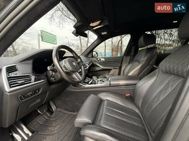 Серый БМВ X7, объемом двигателя 2.99 л и пробегом 118 тыс. км за 80500 $, фото 20 на Automoto.ua