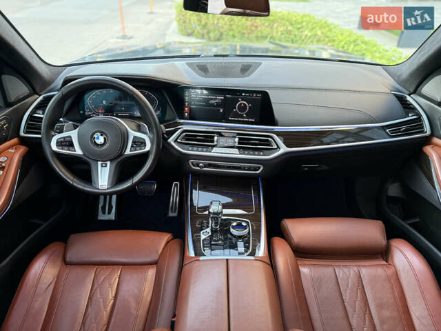 Серый БМВ X7, объемом двигателя 2.99 л и пробегом 194 тыс. км за 65900 $, фото 74 на Automoto.ua