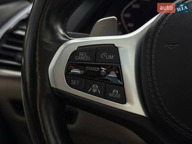 Серый БМВ X7, объемом двигателя 2.99 л и пробегом 116 тыс. км за 85000 $, фото 70 на Automoto.ua