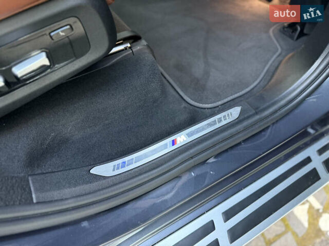 Серый БМВ X7, объемом двигателя 2.99 л и пробегом 194 тыс. км за 65900 $, фото 81 на Automoto.ua