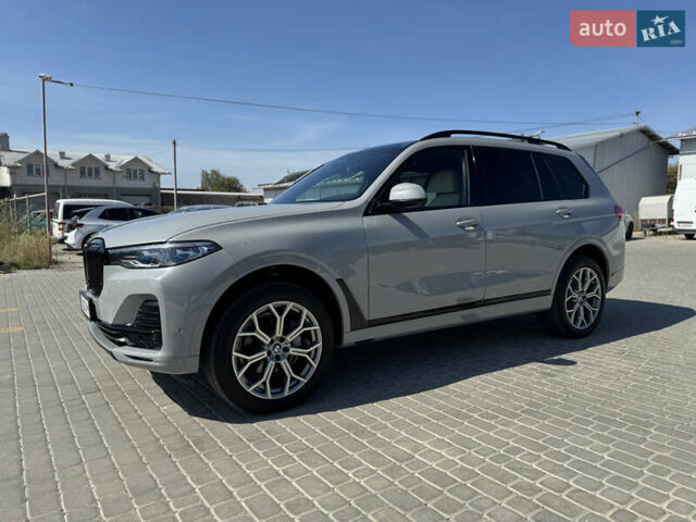 Сірий БМВ X7, об'ємом двигуна 3 л та пробігом 67 тис. км за 71000 $, фото 4 на Automoto.ua
