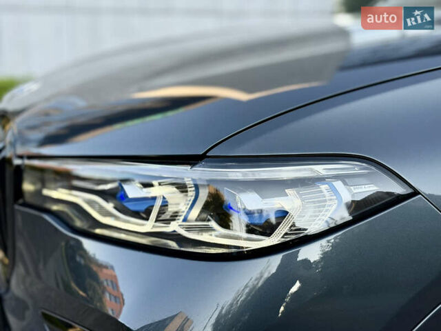 Серый БМВ X7, объемом двигателя 2.99 л и пробегом 194 тыс. км за 65900 $, фото 4 на Automoto.ua