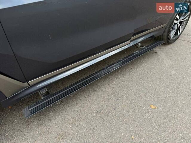 Серый БМВ X7, объемом двигателя 2.99 л и пробегом 116 тыс. км за 85000 $, фото 68 на Automoto.ua