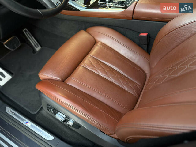 Серый БМВ X7, объемом двигателя 2.99 л и пробегом 194 тыс. км за 65900 $, фото 38 на Automoto.ua