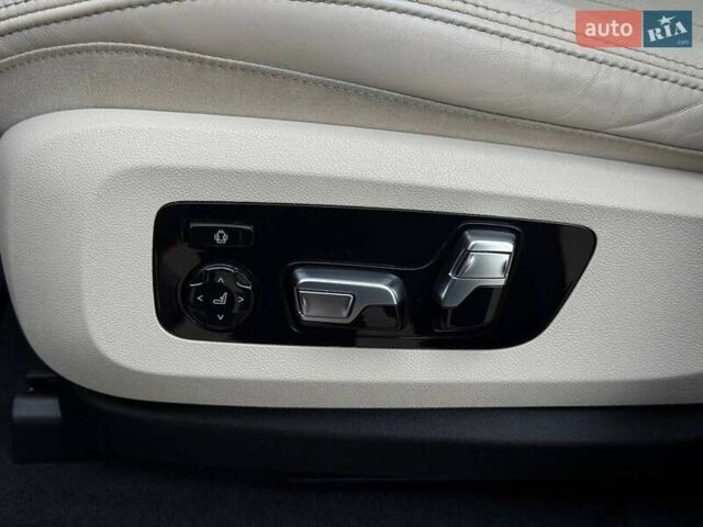 Серый БМВ X7, объемом двигателя 2.99 л и пробегом 116 тыс. км за 85000 $, фото 48 на Automoto.ua