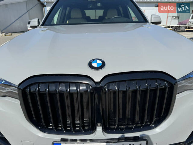 Сірий БМВ X7, об'ємом двигуна 3 л та пробігом 67 тис. км за 71000 $, фото 12 на Automoto.ua