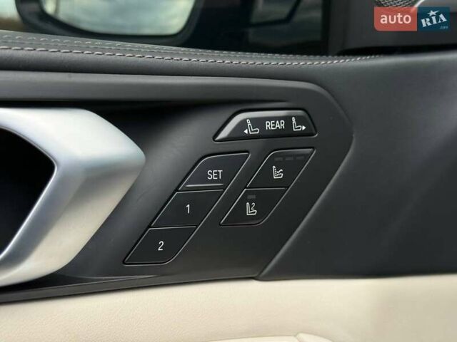 Серый БМВ X7, объемом двигателя 2.99 л и пробегом 116 тыс. км за 85000 $, фото 45 на Automoto.ua