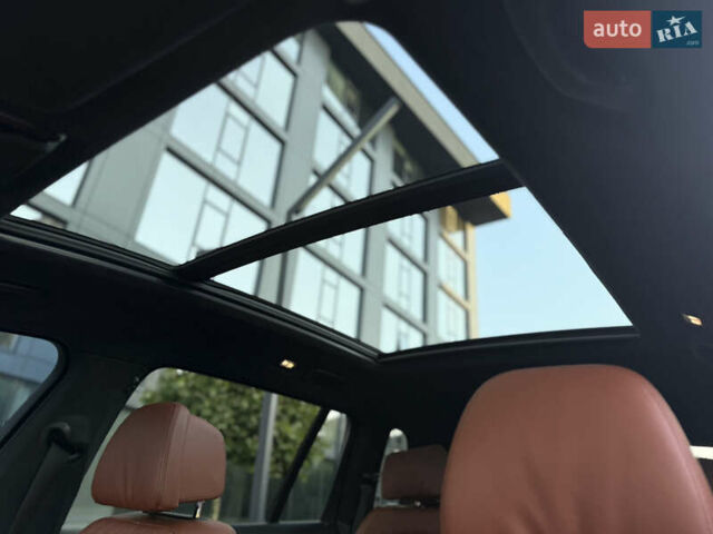 Серый БМВ X7, объемом двигателя 2.99 л и пробегом 194 тыс. км за 65900 $, фото 40 на Automoto.ua