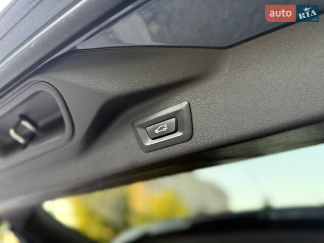 Серый БМВ X7, объемом двигателя 2.99 л и пробегом 194 тыс. км за 65900 $, фото 79 на Automoto.ua