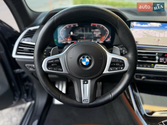 Серый БМВ X7, объемом двигателя 2.99 л и пробегом 194 тыс. км за 65900 $, фото 46 на Automoto.ua