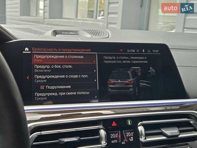 Серый БМВ X7, объемом двигателя 3 л и пробегом 111 тыс. км за 85999 $, фото 21 на Automoto.ua