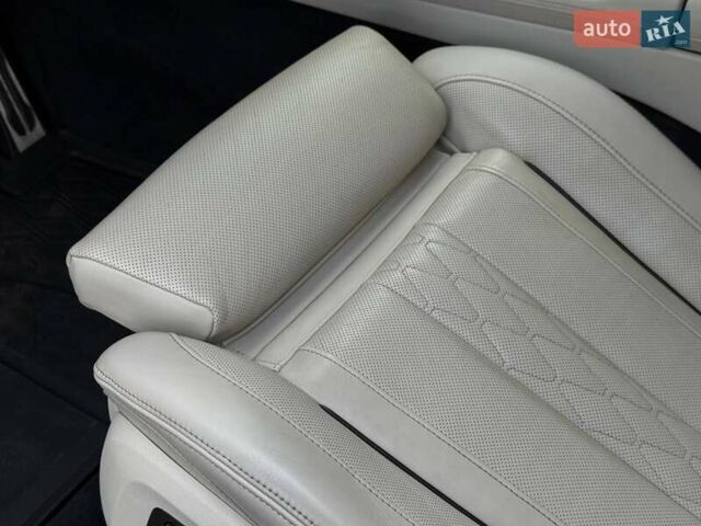 Серый БМВ X7, объемом двигателя 2.99 л и пробегом 116 тыс. км за 85000 $, фото 49 на Automoto.ua