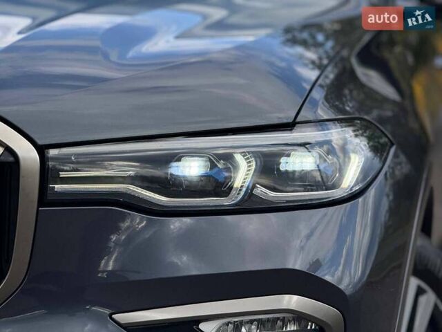 Серый БМВ X7, объемом двигателя 2.99 л и пробегом 116 тыс. км за 85000 $, фото 5 на Automoto.ua
