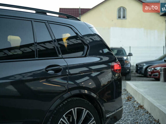 Серый БМВ X7, объемом двигателя 3 л и пробегом 56 тыс. км за 68900 $, фото 15 на Automoto.ua