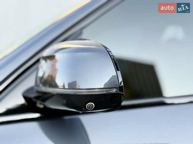 Серый БМВ X7, объемом двигателя 2.99 л и пробегом 194 тыс. км за 65900 $, фото 19 на Automoto.ua