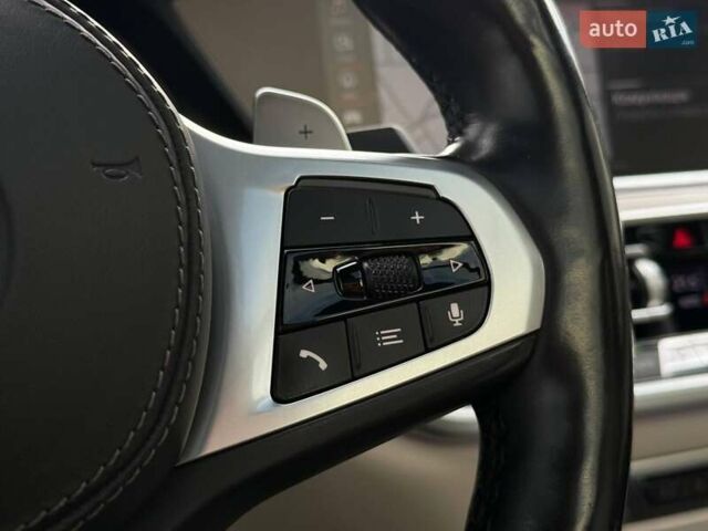 Серый БМВ X7, объемом двигателя 2.99 л и пробегом 116 тыс. км за 85000 $, фото 71 на Automoto.ua