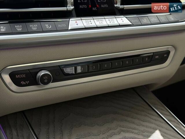 Серый БМВ X7, объемом двигателя 2.99 л и пробегом 116 тыс. км за 85000 $, фото 79 на Automoto.ua