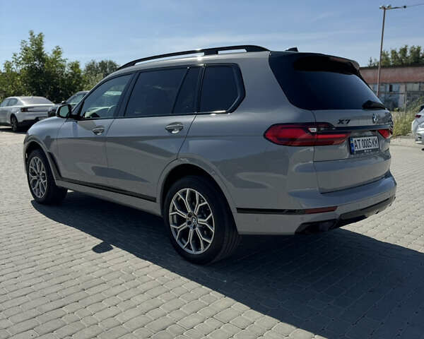 Сірий БМВ X7, об'ємом двигуна 3 л та пробігом 67 тис. км за 71000 $, фото 5 на Automoto.ua