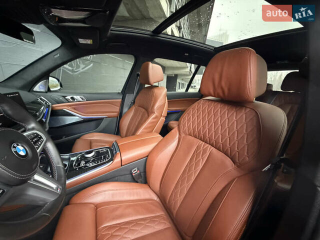 Сірий БМВ X7, об'ємом двигуна 4.39 л та пробігом 52 тис. км за 128000 $, фото 20 на Automoto.ua