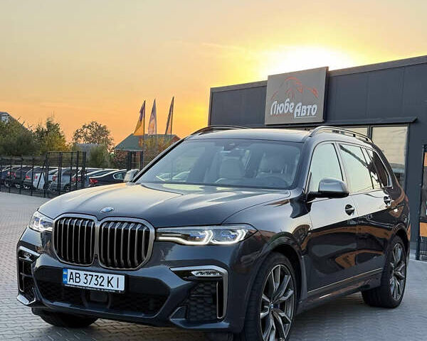 Серый БМВ X7, объемом двигателя 3 л и пробегом 45 тыс. км за 97500 $, фото 1 на Automoto.ua