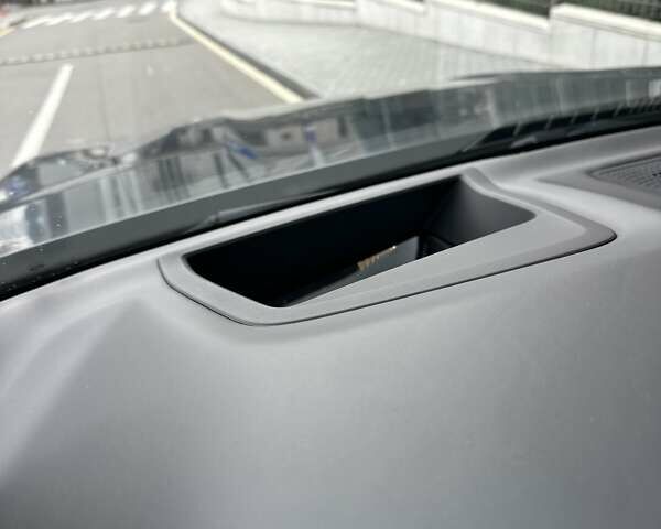 Сірий БМВ X7, об'ємом двигуна 2.99 л та пробігом 55 тис. км за 105900 $, фото 41 на Automoto.ua