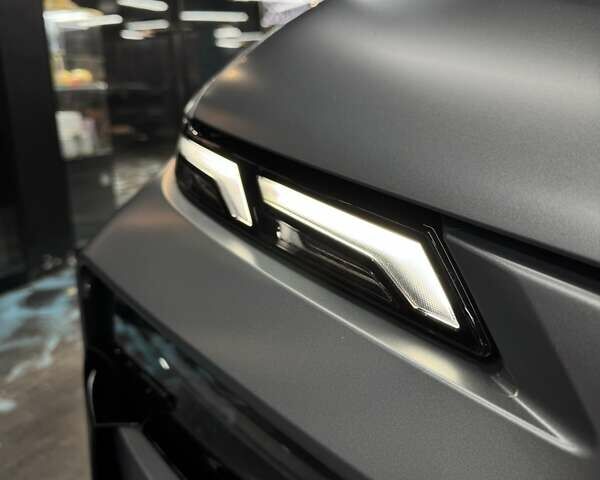 Серый БМВ X7, объемом двигателя 4.39 л и пробегом 83 тыс. км за 135000 $, фото 15 на Automoto.ua