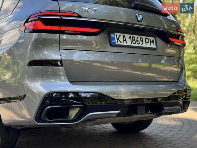 Серый БМВ X7, объемом двигателя 3 л и пробегом 47 тыс. км за 105000 $, фото 10 на Automoto.ua