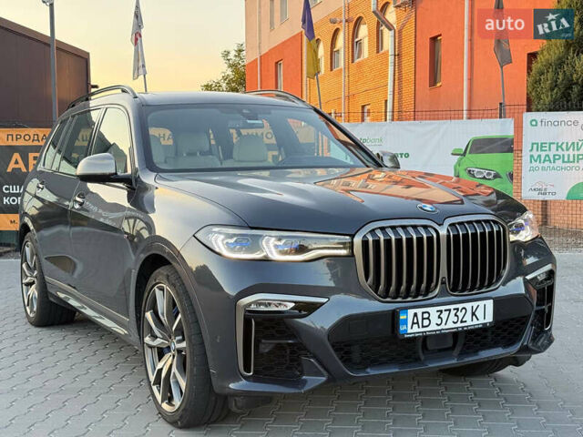 Серый БМВ X7, объемом двигателя 3 л и пробегом 45 тыс. км за 97500 $, фото 4 на Automoto.ua