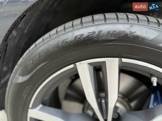 Серый БМВ X7, объемом двигателя 2.99 л и пробегом 134 тыс. км за 89999 $, фото 38 на Automoto.ua