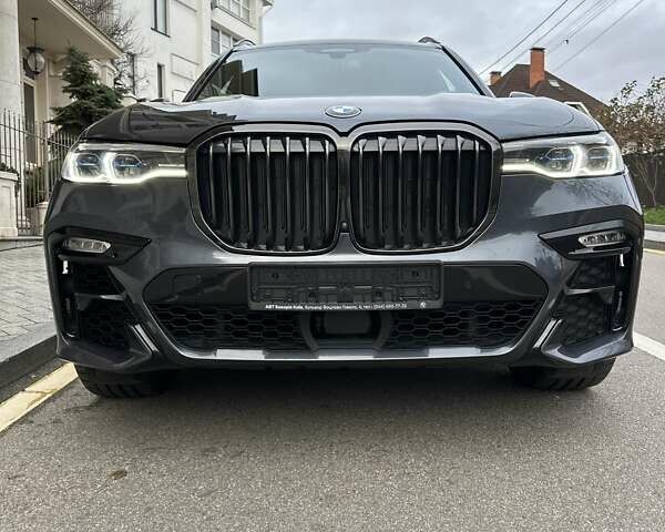 Сірий БМВ X7, об'ємом двигуна 2.99 л та пробігом 55 тис. км за 105900 $, фото 18 на Automoto.ua